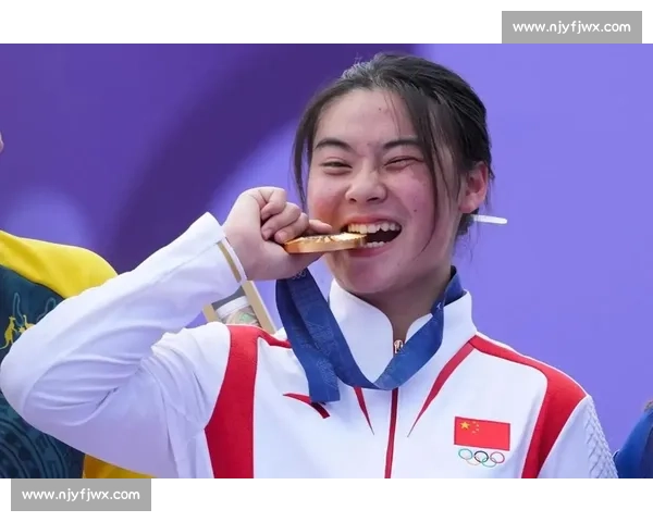 激情飞扬的赛场瞬间：见证运动员拼搏与团队精神的精彩瞬间